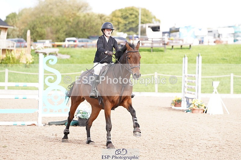 241004A-115142-00351 - Fri 02 Snr 1.05m Open