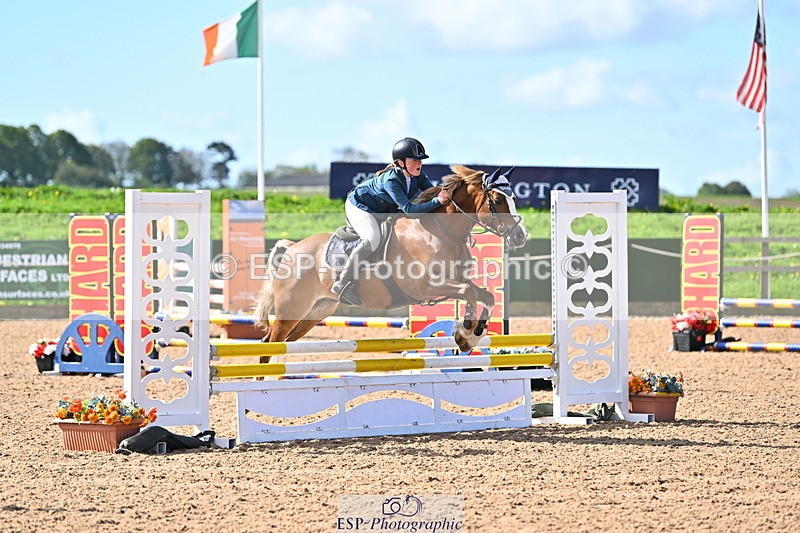 240504A-094520-00959 - Cls 1 Pony Intro 70cm