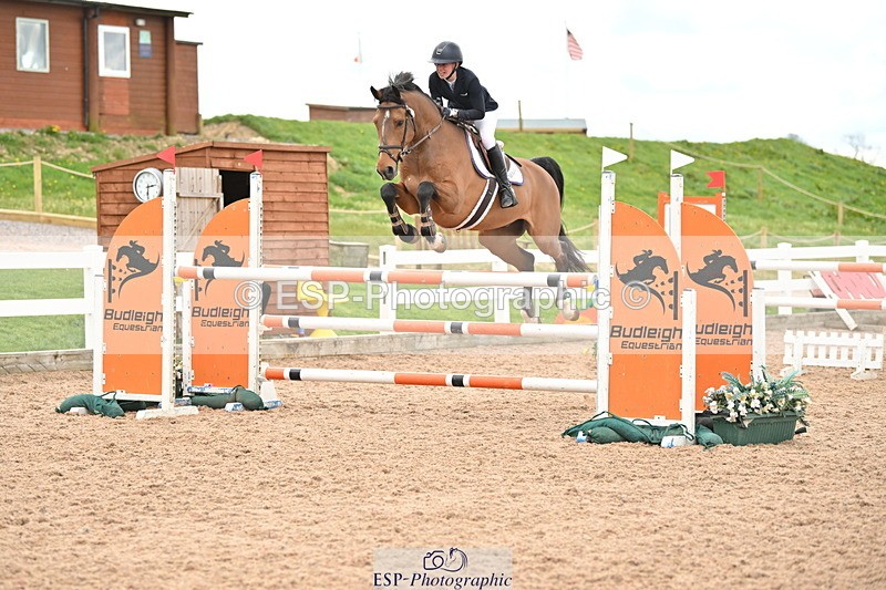 240419A-143147-08575 - Cls 18, 1 Star Silver Tour 1.20m