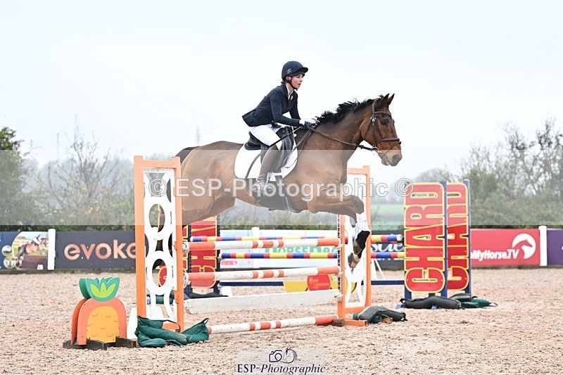 251115-134912-00945 - Cls 16-18 Children on Horses