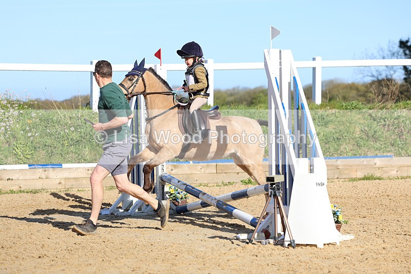 3E7A3014 - Class 1A: 40cm Lead rein