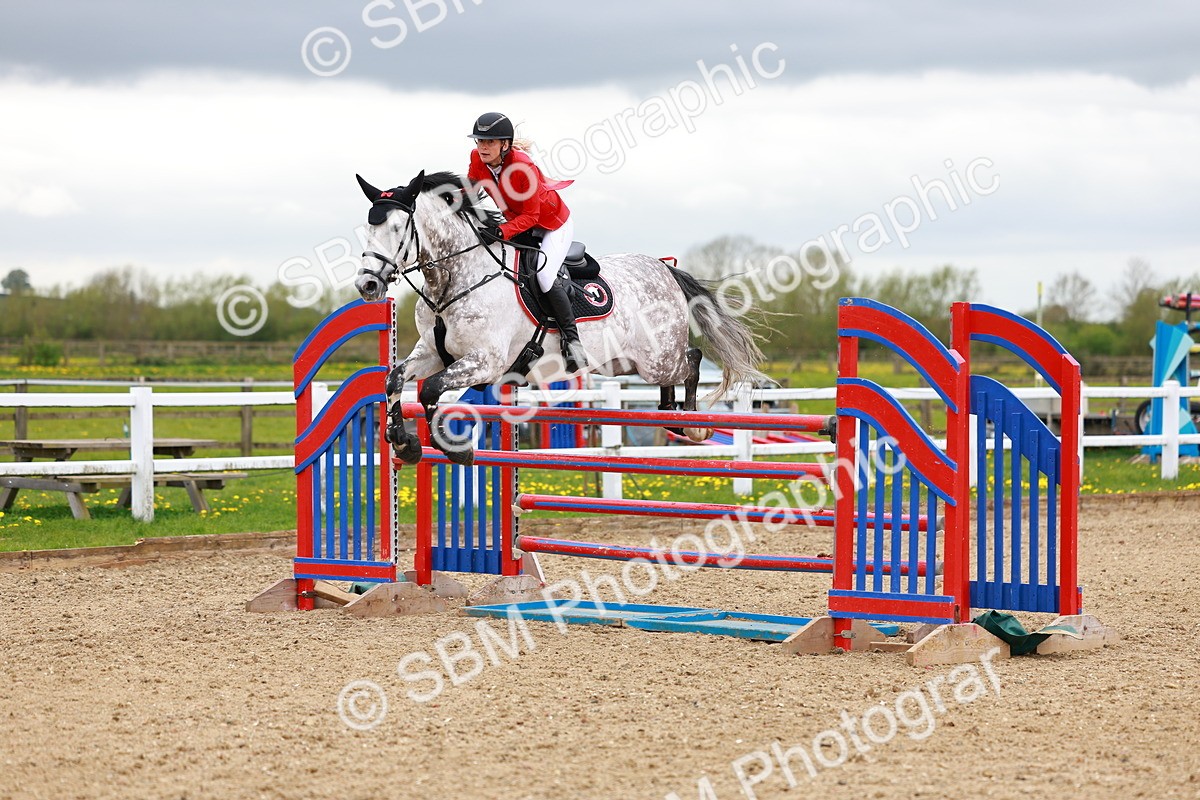 SBM_002597 - Class 11 - Senior Foxhunter - 1.20m