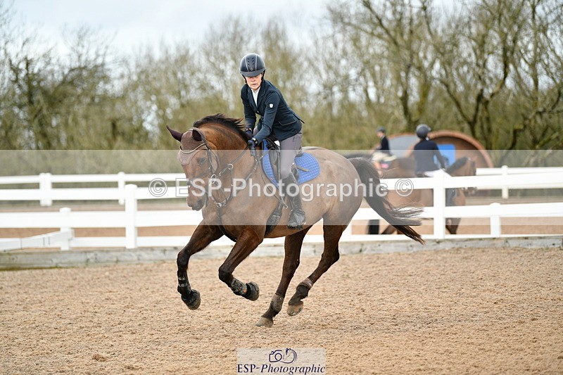 240317A-120331-06130 - Cls 32 95cm National Amateur Quali