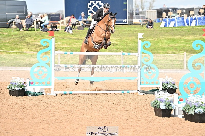 240418A-145323-04575 - Cls 9, 2 Star Big Tour 1.40m