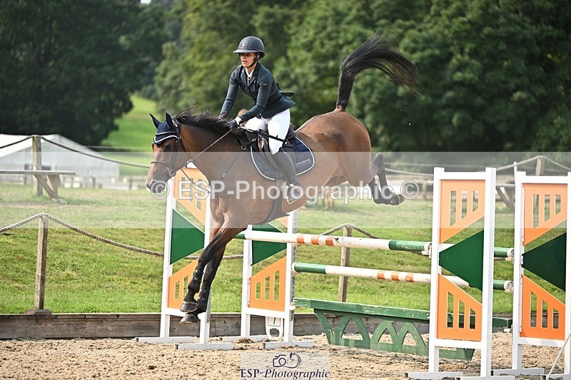 240818-153219-05249 - Cls 12A Snr Foxhunter & 1.20m Open
