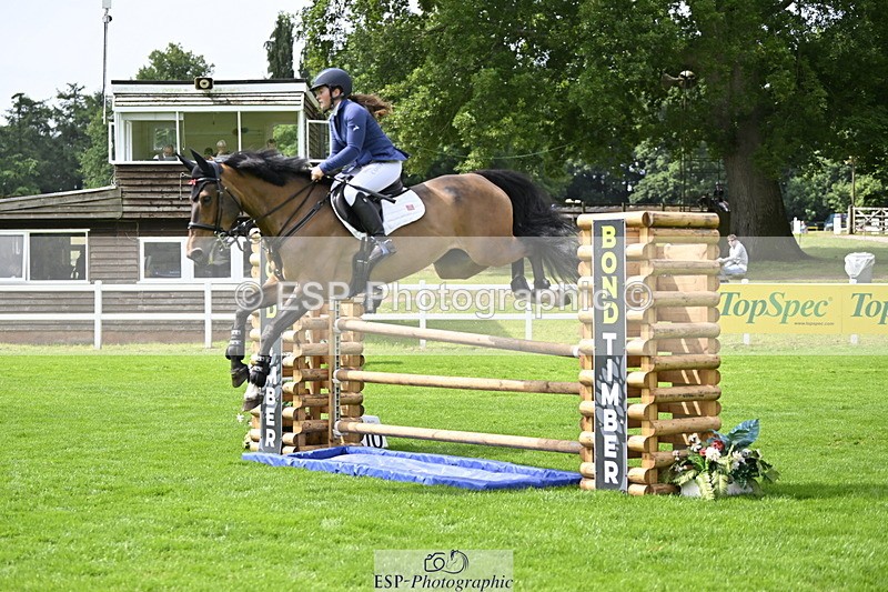 250613A-105416-00625 - Cls 1 Snr Newcomers and 1.10m Open