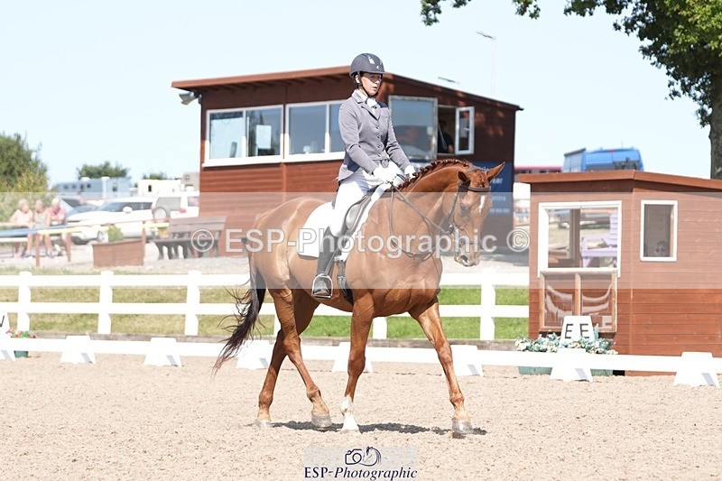 250817-152052-11180 - 203-Anna.JamesVillany