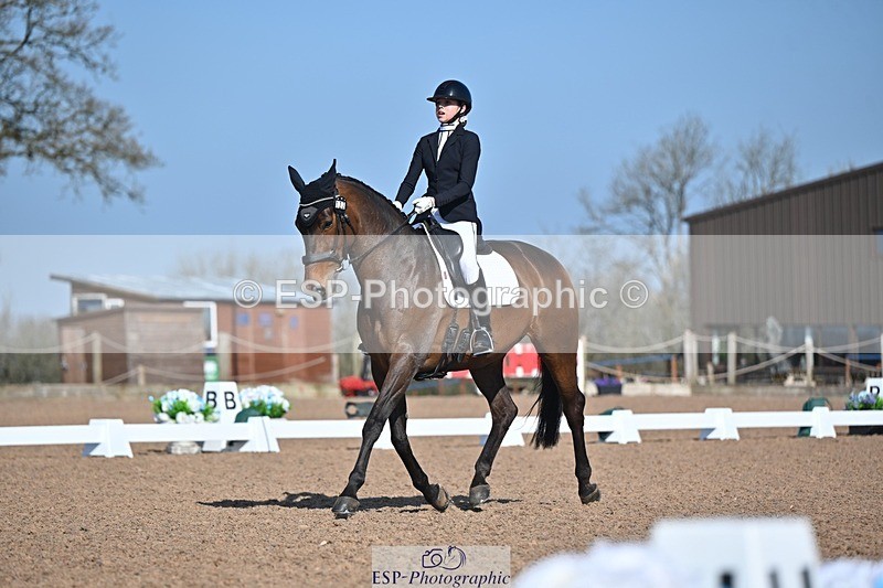 250405-093654-09819 - 122-Marie-Ayesha.Barilits-Gupta-Waverley.Furst.Dance