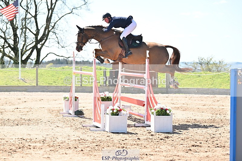 240420A-141511-11670 - Cls 7, 2 Star Medium Tour 1.35m