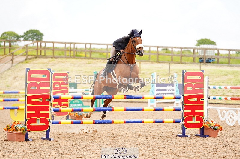 240526A-120744-07961 - Cls 26 Chard Equ 1.05m and 1.10m Grand Prix