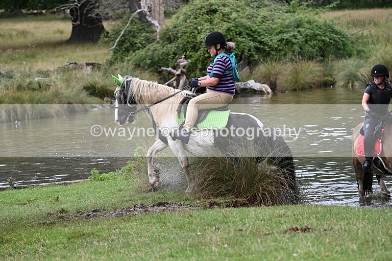 WJ7_2270 - Time at Water 11:14 to 11:36