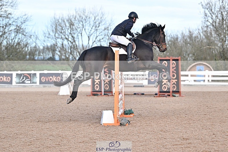 251126-095455-00082 - Cls 0 + 1, Clear Round, British Novice and 90cm