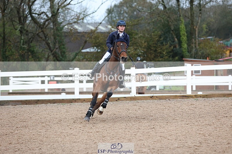 231112A-144618-04980 - Cls 21 Foxhunter & 1.20m Open