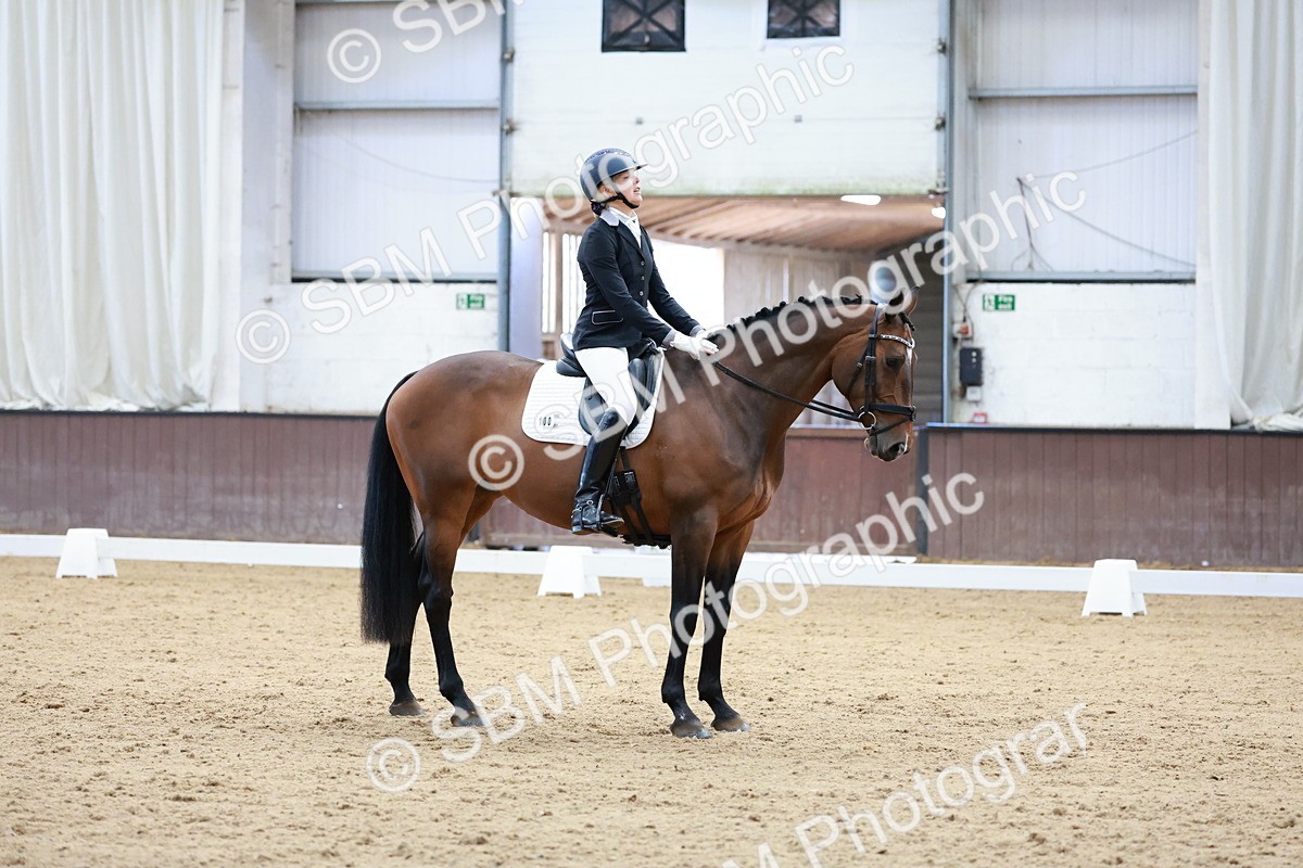 SBM_008332 - Class 6b - Novice 6 - 9.28-10.41