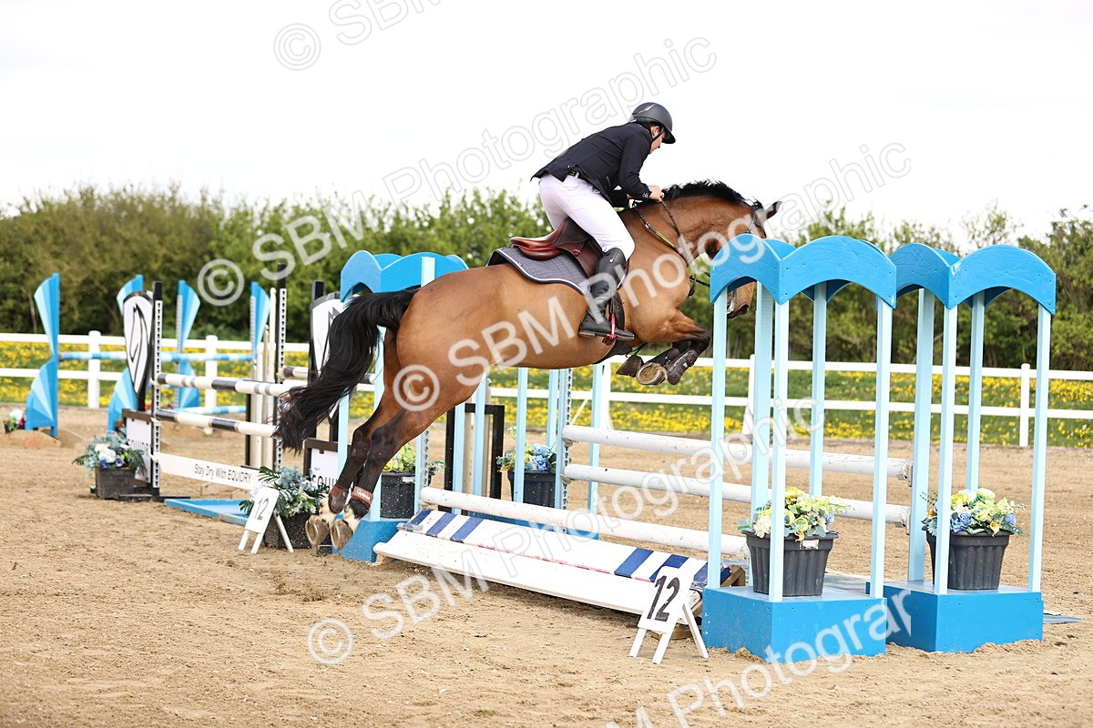 SBM_002232 - Class 11 - Senior newcomers - 1.10m