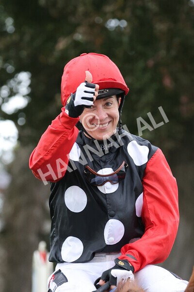 yr24092021r6-41 - Race 6 4.25pm William Hill Pick Your Places Stakes