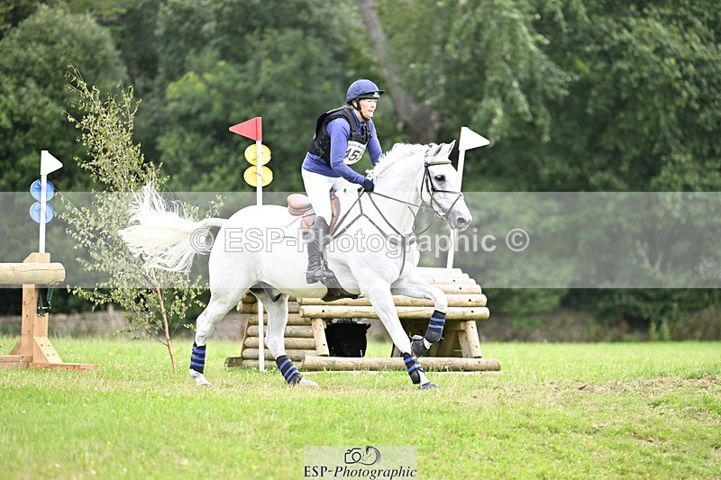 240804-131033-13950 - 455-Nicola_Horsley-Gubbins-RATHNAGREW_GREY_TEX