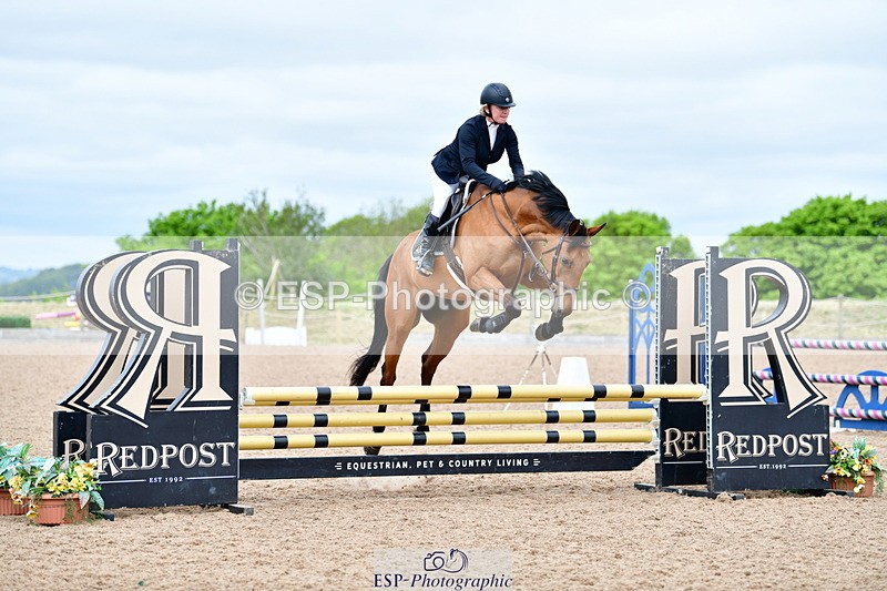 240523A-100026-00142 - Cls 9 British Novice and 90cm Open