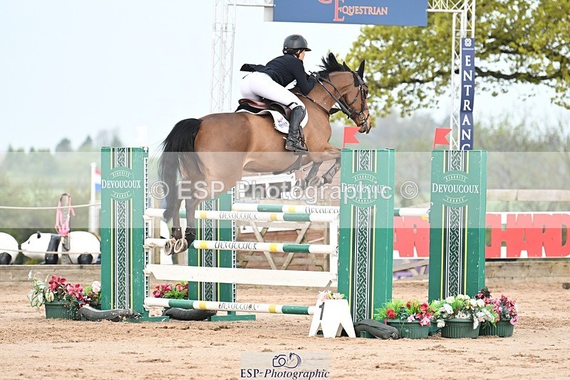 250425-101203-08156 - Cls 2 - 2 Star Small Tour