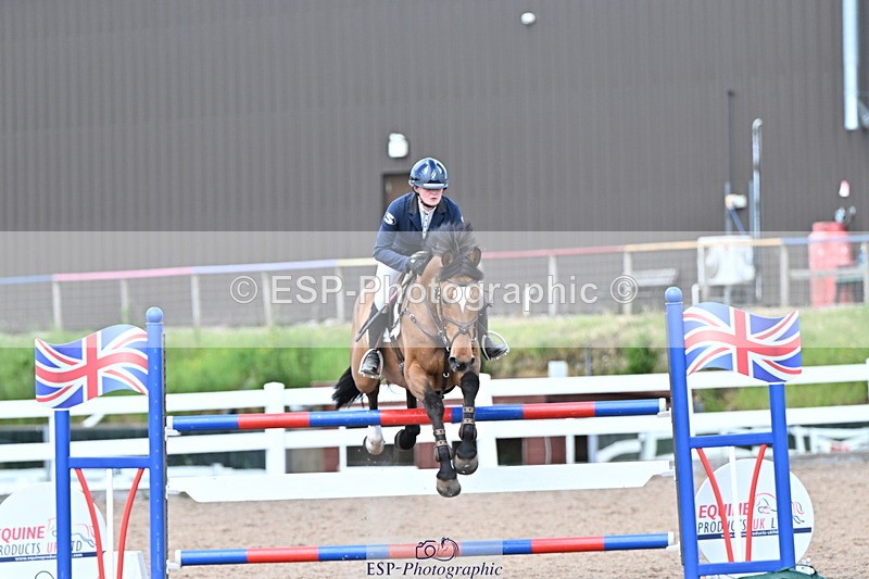 240605A-154007-00927 - Cls 5 Foxhunter and 1.20m Open