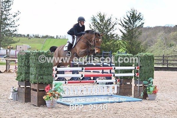 BPP_9540 - CLASS 6 Senior Foxhunter/ 1.20m Open