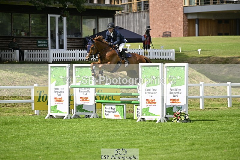 250613A-104219-00546 - Cls 1 Snr Newcomers and 1.10m Open