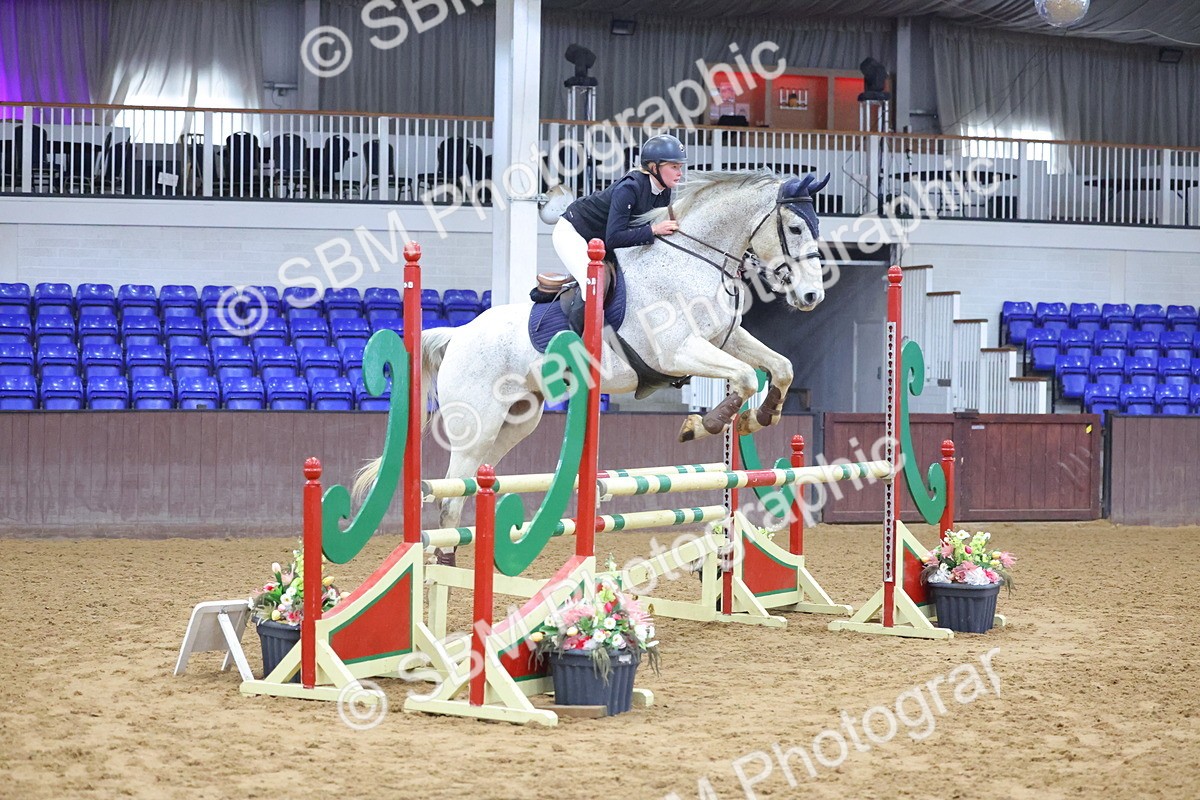 SBM_008585 - Class 21 - Nupafeed Supplements Senior Discovery/ 1m Open - First Round (1.00m)