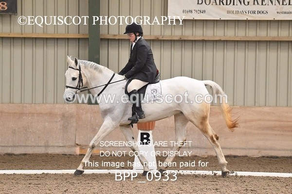 BPP_0933 - 18 / 19 - M BAKER