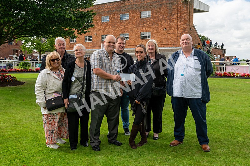 090824-Race 3-South Parade-1697 - Race 3