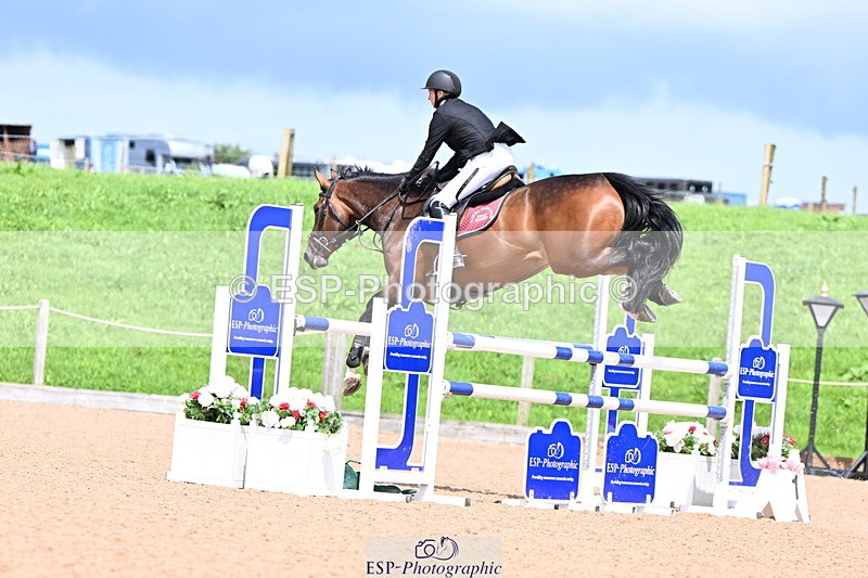 240726A-140818-01806 - Cls 4 Snr 1.20m Open