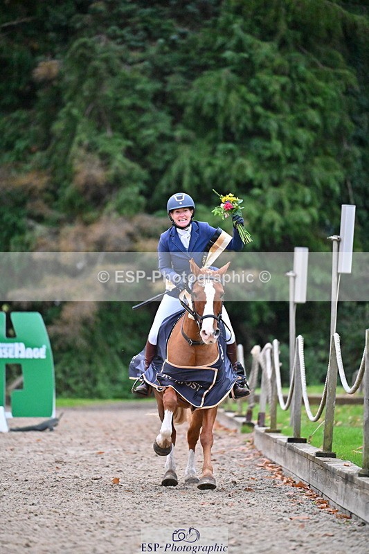 251026A-174803-27320 - 80 AND 90 PRESENTATIONS