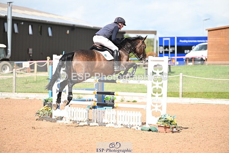 240912A-133827-01734 - Cls 4 Snr 1.20m Open