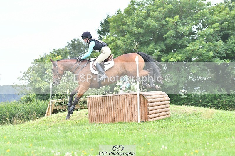 240803-125251-04333 - 119-Izzy_Baines-RIGHT_ON_QUE