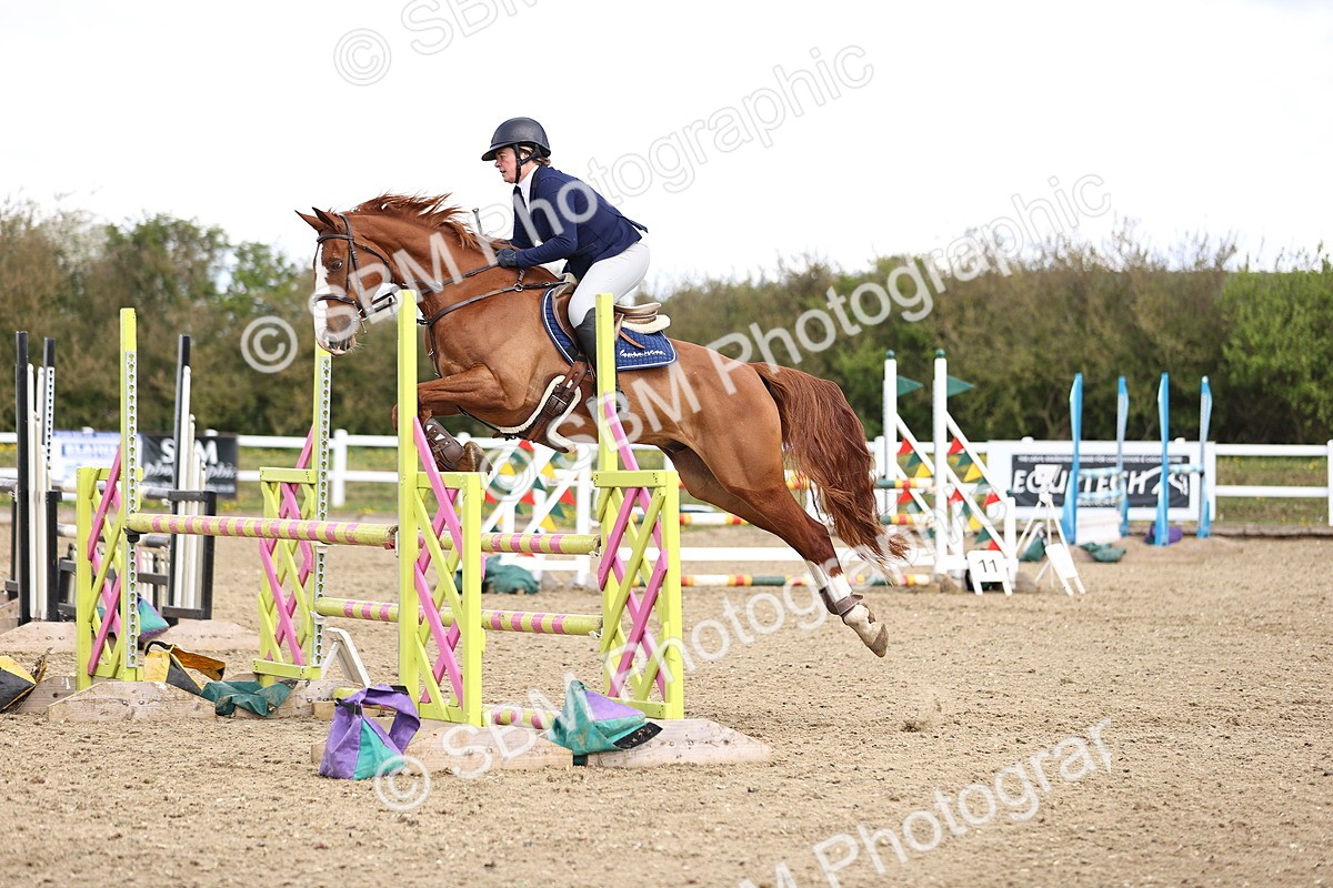 SBM_003556 - Class 16 - Senior Discovery - 1.00m