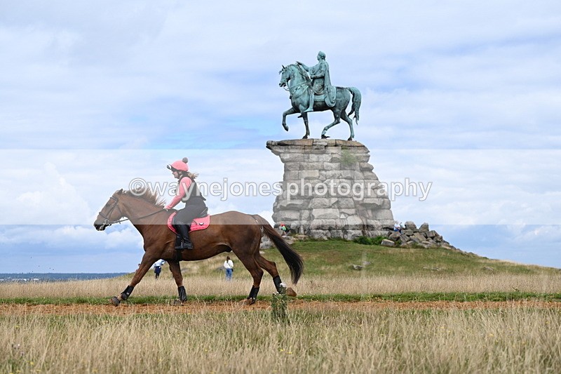 DSC_6790 - Time at Statue 12:45 to 13:15
