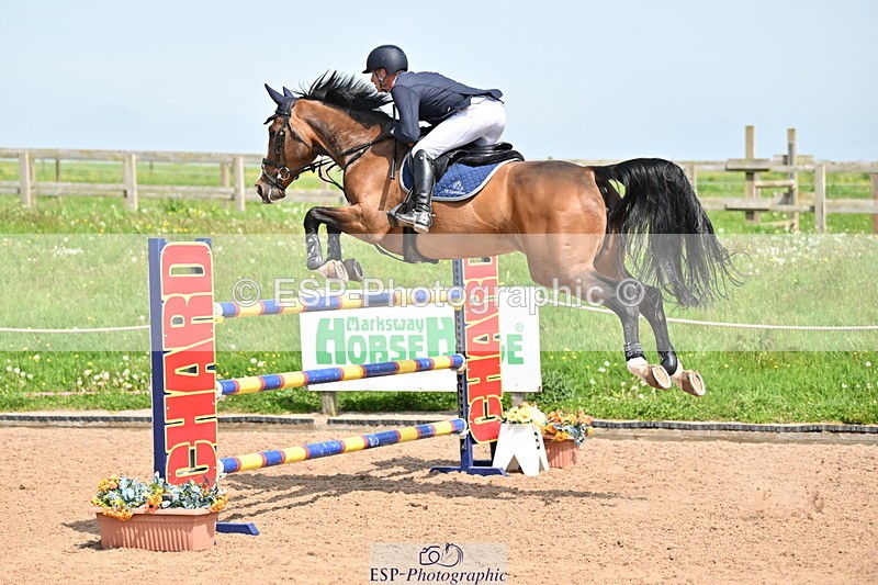 240510A-143244-08075 - Cls 23 Talent Seeker Inc 7yr old 14.10 to Finish