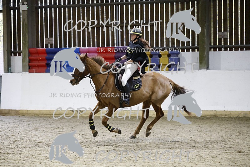 _T0A3740 - 1M Clear Round