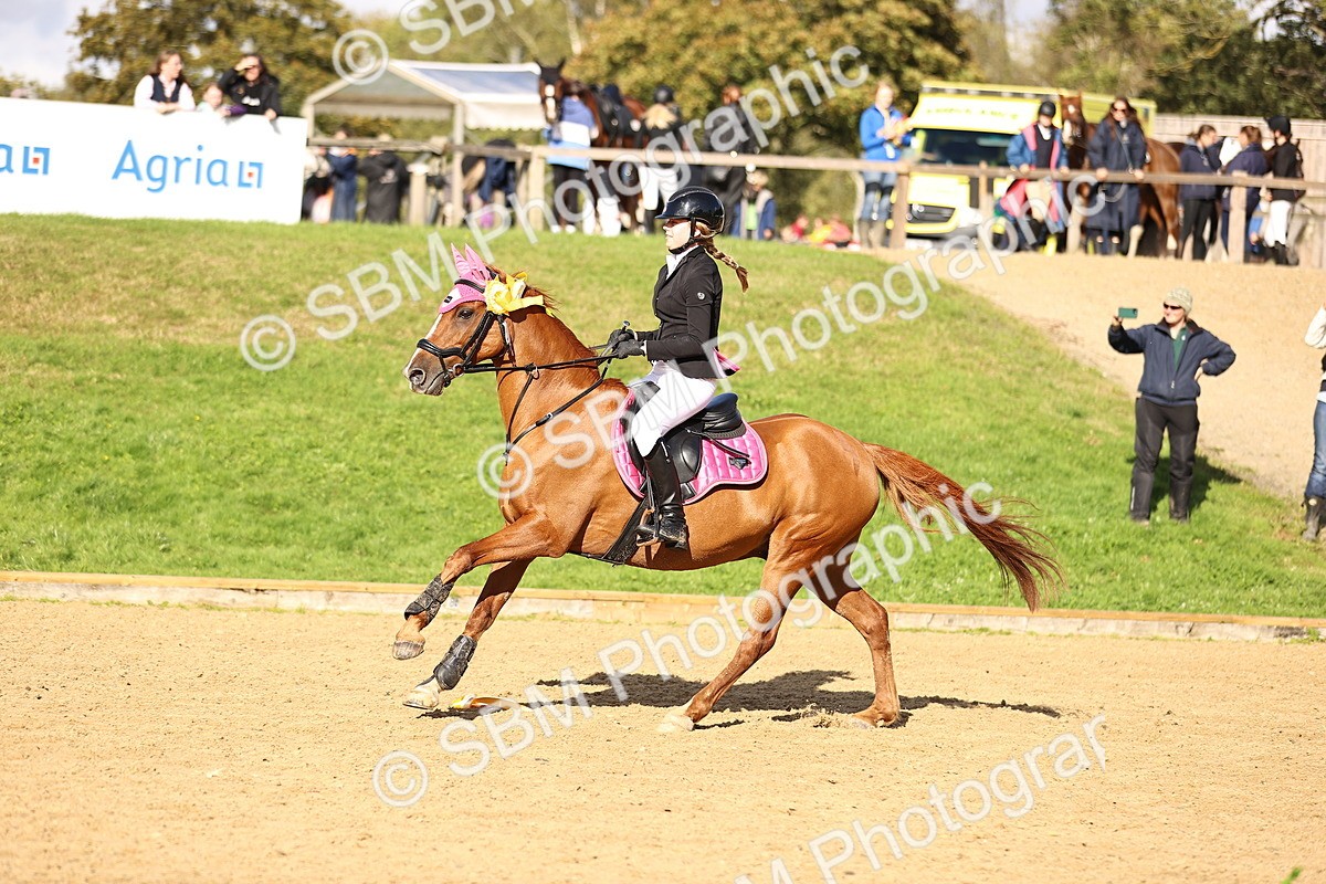 SBM_48320 - J9 - Junior Pony 70cm Championship