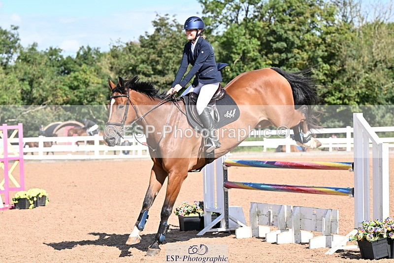 240912A-113410-01218 - Cls 9 Snr Discovery and 1m Open