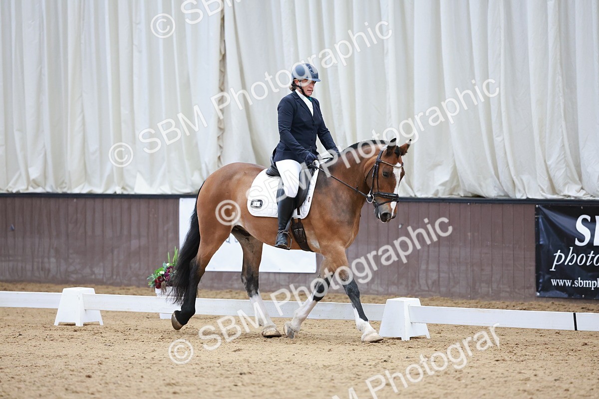 SBM_009020 - Class 6b - Novice 6 - 11.02-12.19