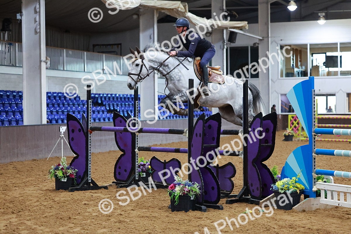 SBM_001813 - Class 5 - Senior Foxhunter - 1.20m