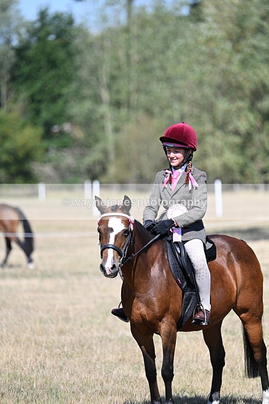 WJ7_4194 - Class 9 Mountain & Moorland Ridden
