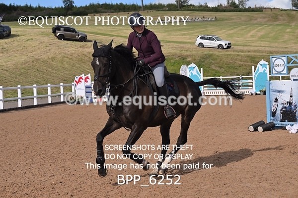 BPP_6252 - CLASS 11 THURS GFS Saddles Senior Newcomers/1.10m Open