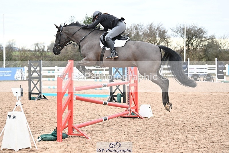 250112-120346-01222 - Cls 19 Snr 1.05m Open