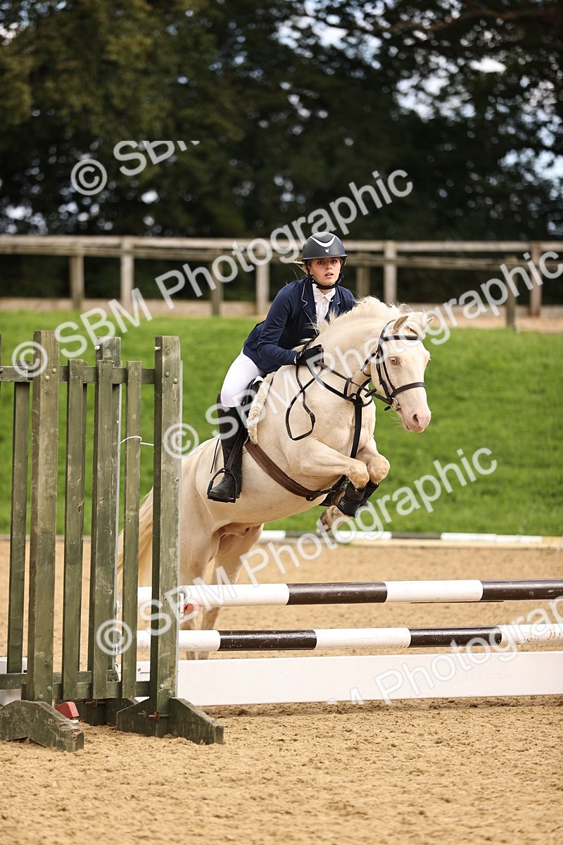 SBM_47624 - J9 - Junior Pony 70cm Championship