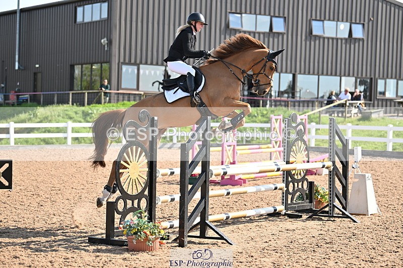 240509A-092931-00139 - Cls 1 British Novice and 90cm Open