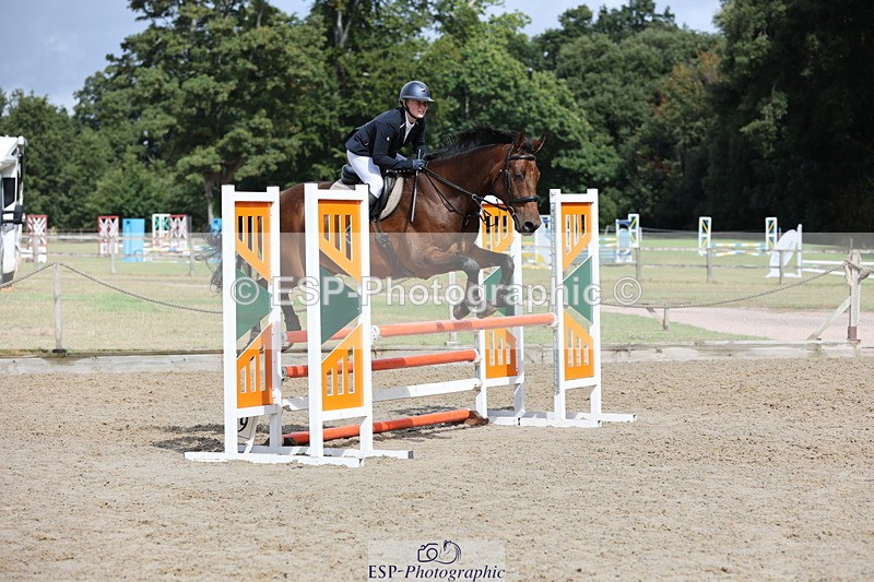 250829A-122747-01652 - Cls 7 British Novice and 90cm