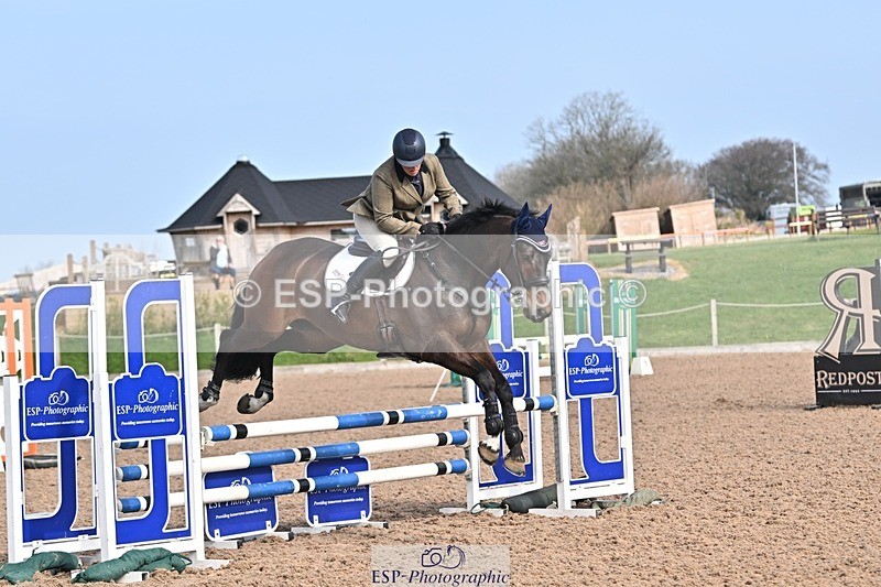 250326-100327-00113 - Cls 1 British Novice and 90cm