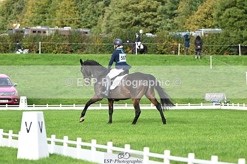 251023A-103441-02541 - G-507-Dominique.Kinnaird-Ainley