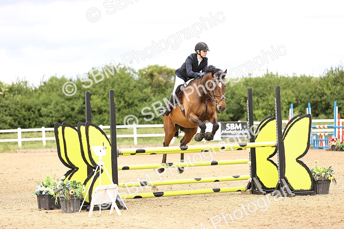 SBM_007256 - Class 18 - Senior 1.05m